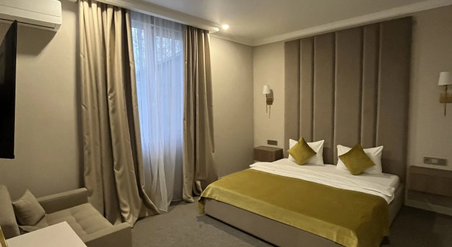 Na Mzymte: Villa-Mechta S Basseynom I Baney Villa, Đặt Biệt thự Nhà tranh ở Bakhchisarai district, Nhà tranh