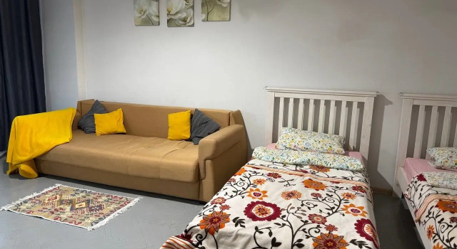 2-k na 6 Gostey 20 Min do Centra Ryadom s Metro Zaselenie 24/27 Flat, Reserva ahora Apartamento UVAO Area Moscú, cerca de Kuszminki