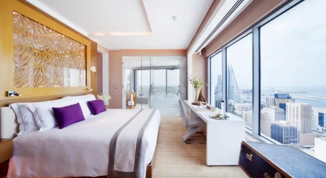 Номер Premier с видом на море The Domain Bahrain Hotel and Spa