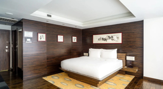 Двухместный номер Делюкс Бизнес с террасой International Hotel Sayen