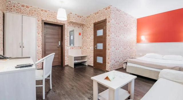 Двухместный Superior Standard room с диваном Корпус 7 Лесной Парк Отель