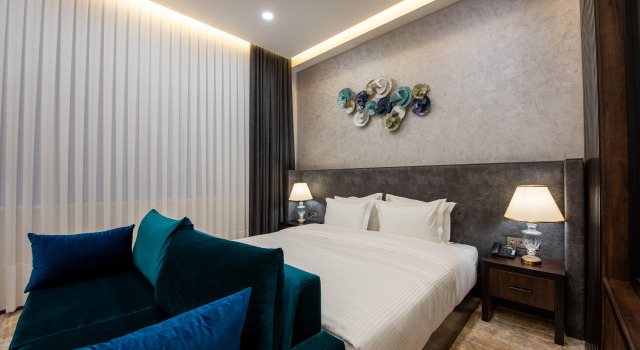 Двухместный номер Deluxe с балконом Wyndham Garden Tashkent