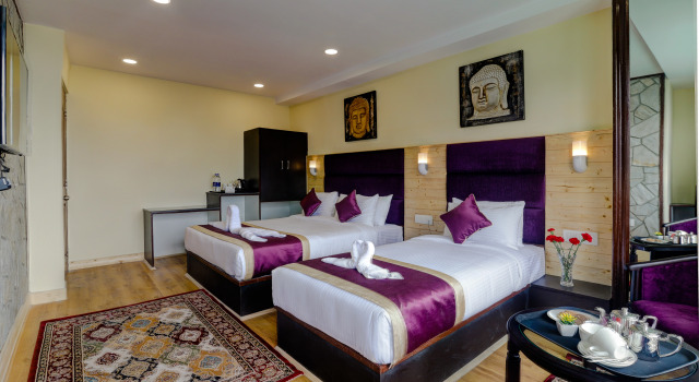 Трёхместный номер Premium Отель Sumitel Suites & Spa