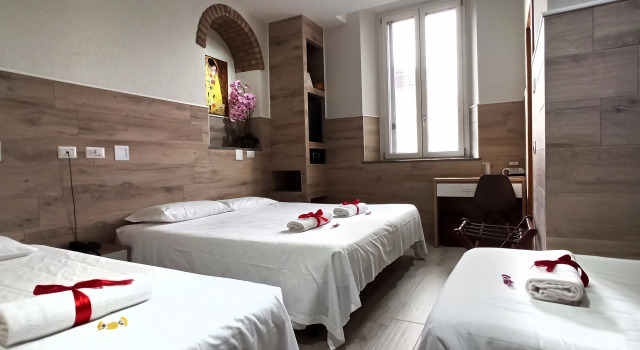 Четырёхместный номер Premium Отель Eurohotel Milan