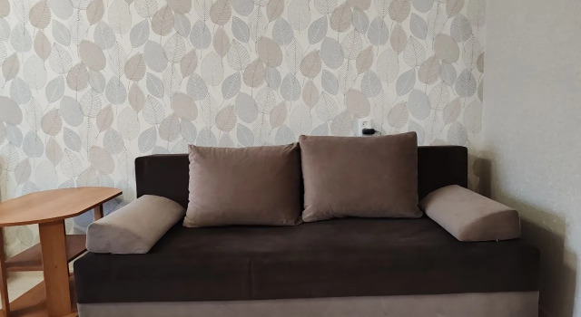 S Khoroshim Remontom Flat, Buchen Sie Ferienwohnung Kurgan 