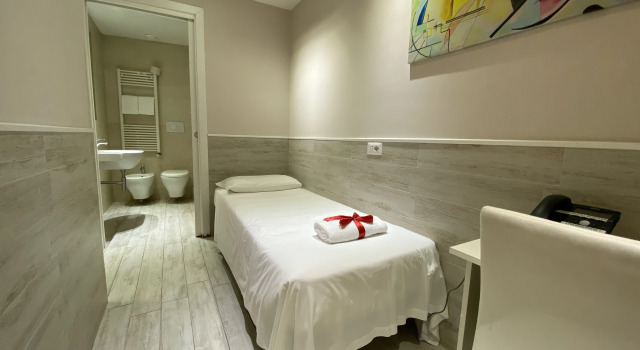 Четырёхместный номер в дополнительном здании Отель Eurohotel Milan