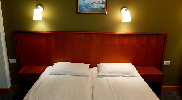 Четырёхместный семейный номер Happy Inn Hotel Alpiyskiy