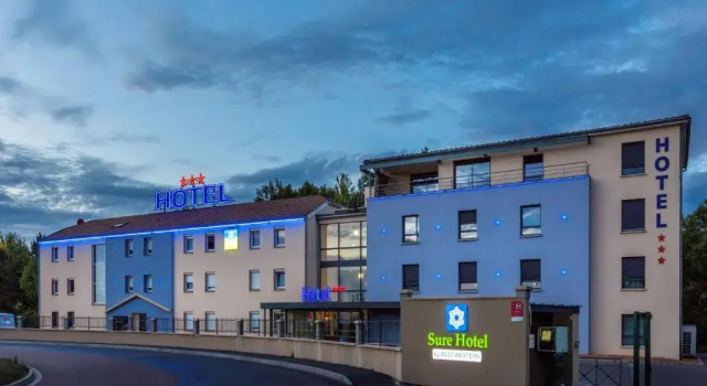 Blue Hotel Reims, Rezerwuj Hotel Reims Champagne