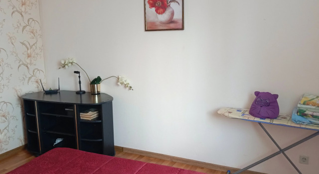 Ozero Bannoye Flat, Buchen Sie Ferienwohnung Sjelenaja Poljana Bannoe, in der Nähe von Bannoe Ski Centre