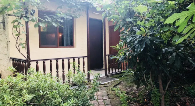 Гостевой Дом Tour Inn Tbilisi