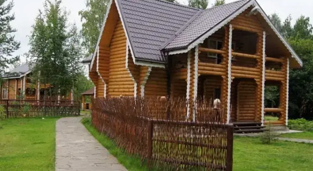 Na Ozere Private House 1, Prenota Casa vacanze Hotel a Central Russia con parcheggio, Parcheggio