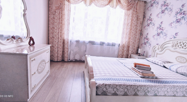 Prostornaya V Spokoynom Rayone Flat, Buchen Sie Ferienwohnung Hotels in Tyumen Region mit Parkplatz, Parkplätze