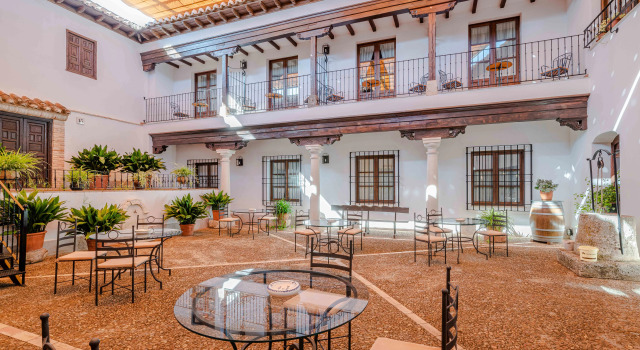 Hospedium Hotel Retiro del Maestre