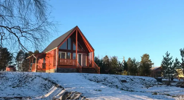 Ladoga Guest house, Prenota Affittacamere Hotel a Carelia con parcheggio, Parcheggio
