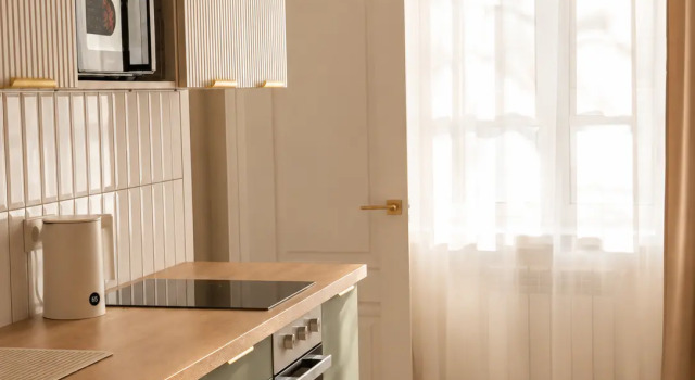 Uyutnaya Kvartira nedaleko ot Aeroporta Flat, Buchen Sie Ferienwohnung Mayma Mayminsky Rayon
