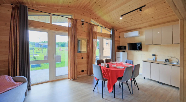 KARABANOVSKIY - Shablykino Pole Private house, Đặt Nhà nghỉ dưỡng Khách sạn ở Golden Ring có chỗ đỗ xe, Bãi đậu xe