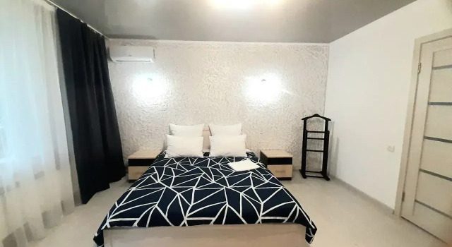 Na Ulitse Khudozhnika Rusakova 3 Flat, Boek Appartement Tsjeljabinsk Chelyabinsk