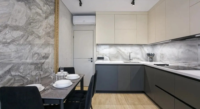 S Basseynom V Okruzhenii Lesa I Gor Apartments, Rezervovat Apartmán Alushta 