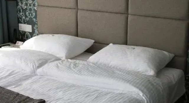 Deluxe Dvoulůžkový s manželskou postelí pokoj Koncept Hotel