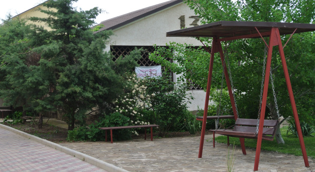 Ozernaya Hotel, Rezervovat Hotel Novofedorivka Krym