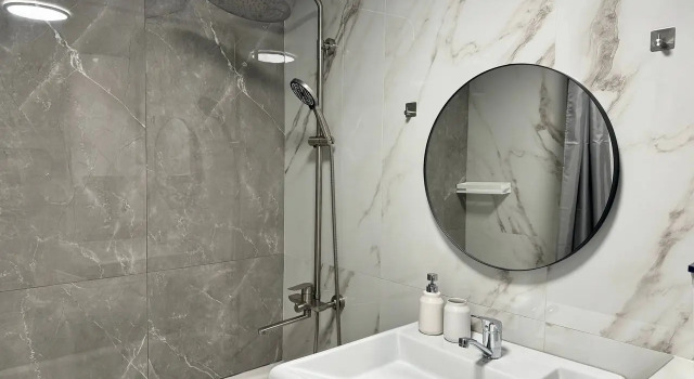 Апартаменты c 1 комнатой с балконом и с красивым видом из окна Квартира Quiet Oasis в Районе Зеленого Угла