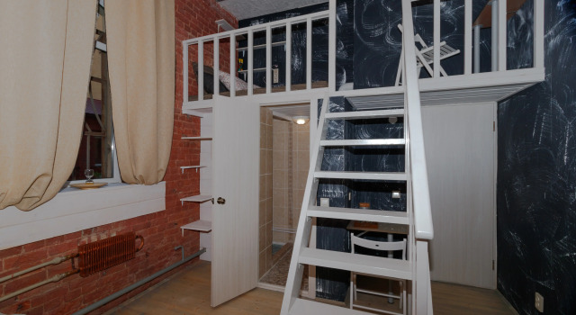Kraft Creative Living Quarters, Boek Hotel Vasileostrovskiy district Sint-Petersburg, in de buurt van CSTI Progress