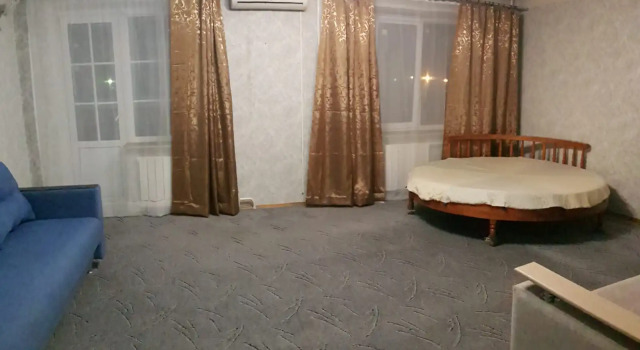 Druzhby 87 Apartments, Prenota Appartamento Volzhskiy Volgograd Region