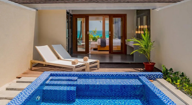 Вилла Beach Pool Fiyavalhu Resort Maldives