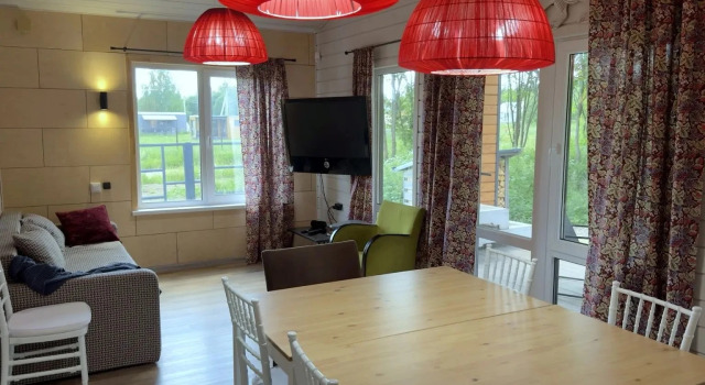 Smorodinovyy List - Shablykino Pole Private house, Đặt Nhà nghỉ dưỡng Khách sạn ở Golden Ring có chỗ đỗ xe, Bãi đậu xe