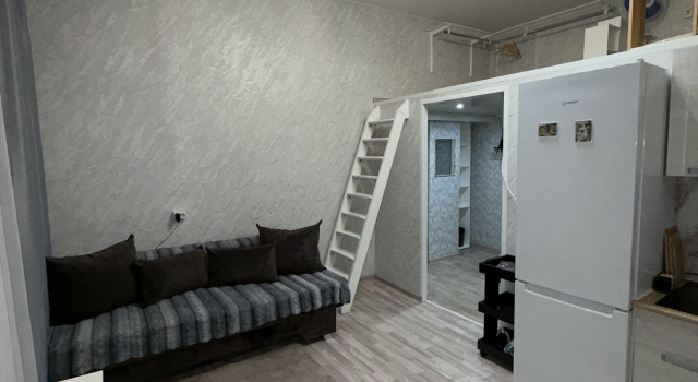 Dvukhurovnevaya S Vidom Na More Flat, Buchen Sie Ferienwohnung Wladiwostok 