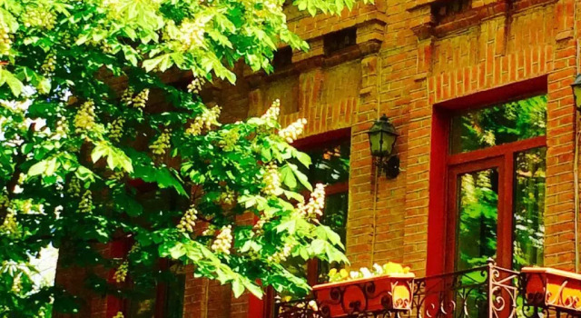 Отель British House