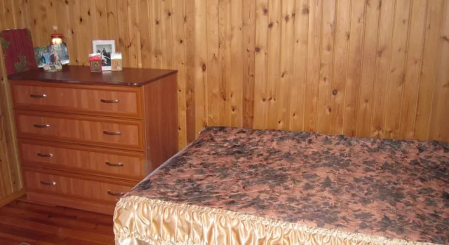 Vuara Guest House, Prenota Affittacamere Hotel a Carelia con parcheggio, Parcheggio