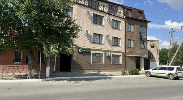 Отель Домино