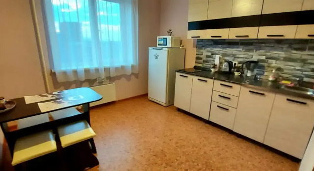 Двухместные апартаменты c 1 комнатой с балконом Квартира 1-к. в Новом городе Запорожская 61