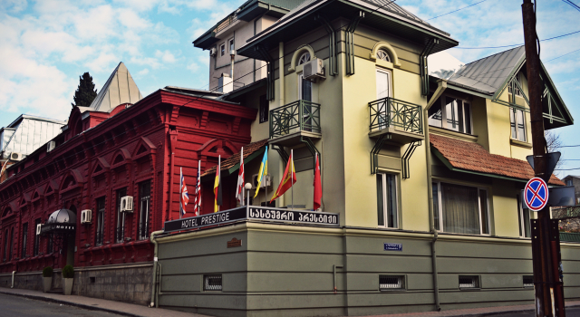 Prestige Palace Hotel