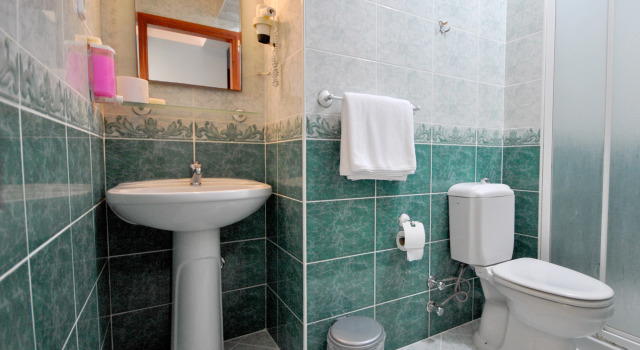 Ekonomický Dvoulůžkový s manželskou postelí pokoj Side Hotel
