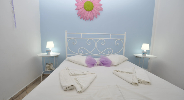 Одноместный номер Standard с балконом Manos Apartments