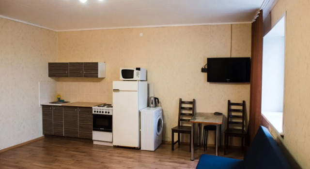 2 Komnatnaya V Tsentre Omska Flat, Book Apartment The Central Administrative District 