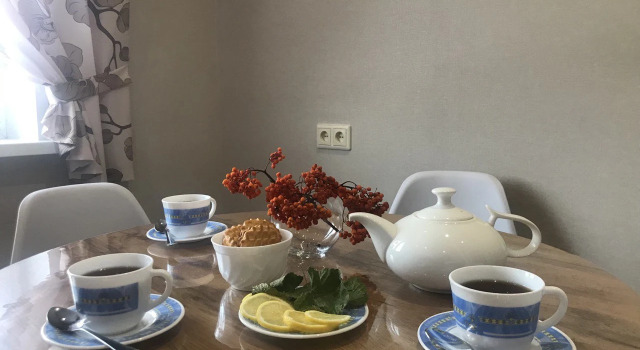 Vse Po-Domashnemu Na Alekseeva Flat, Reserva ahora Apartamento Hoteles en Krasnoyarsk con aparcamiento, Aparcamiento