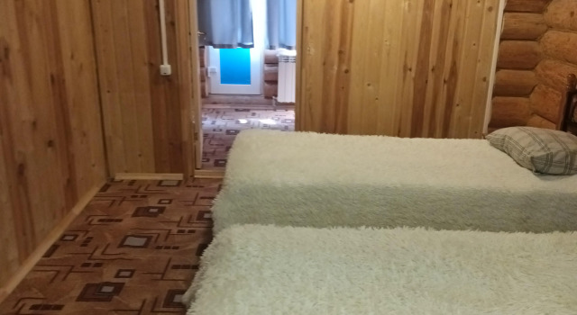 Двухместный номер Улучшенный с балконом Гостевой Дом Коттедж Терскол