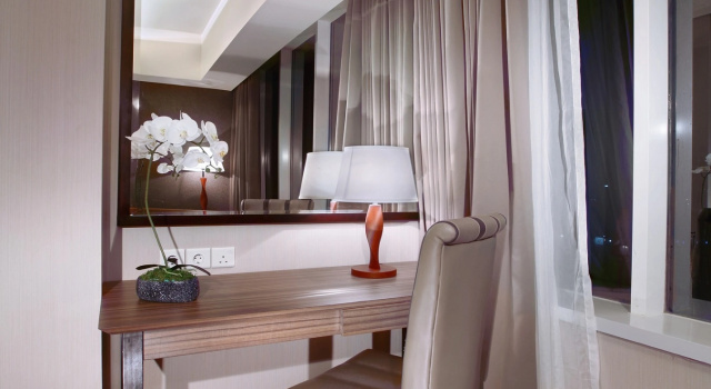 Superior Twin room The Alana Hotel & Convention Center Solo by ASTON