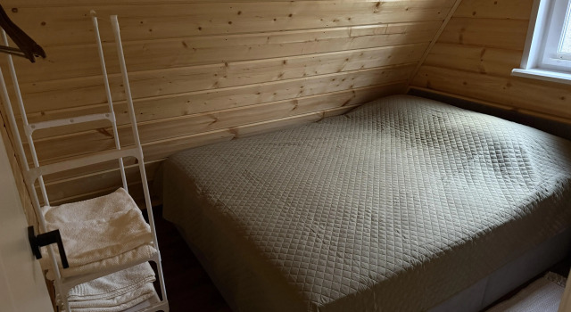 Коттедж с видом на сад Частный дом A-frame Петрол из дерева 4х местный Ривер Хаус