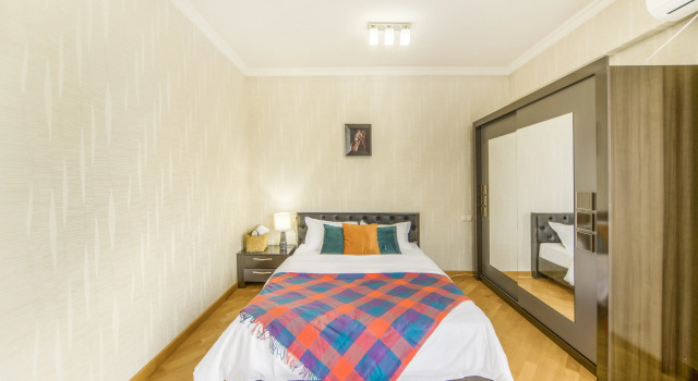 Apartamenty Stay Inn On Buzand Str. 13-28, Prenota Appartamento Hotel a Erevan con parcheggio, Parcheggio