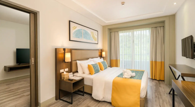 Люкс Представительский c 1 комнатой Отель Belmont Hotel Boracay