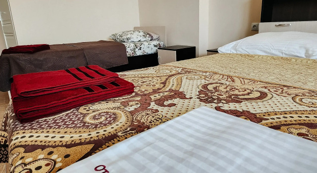 Трёхместный номер Standard с балконом Гостиничный комплекс Рубин / Hotel Rubin