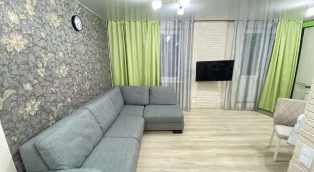 Квартира на Радужной Улице 13