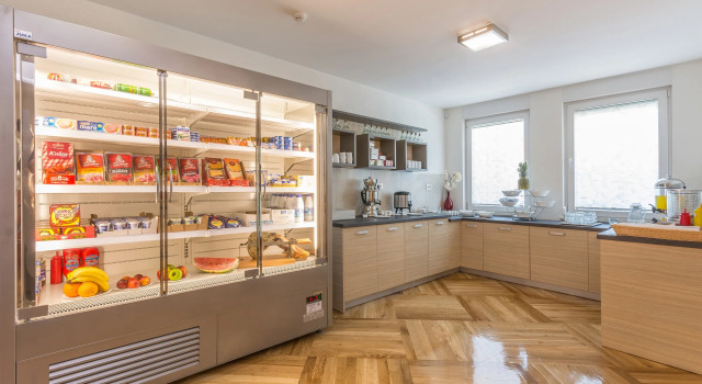Adeo Apart-Hotel, Đặt Khách sạn căn hộ Khách sạn ở Poreč Riviera bao gồm bữa sáng, Bữa sáng