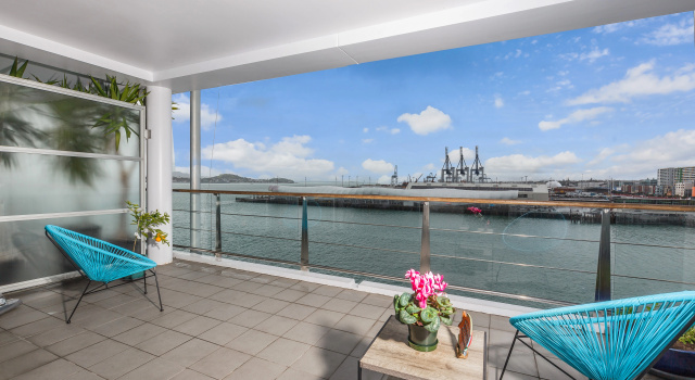 Апартаменты Апартаменты Waterfront Suites in the Heart of Auckland