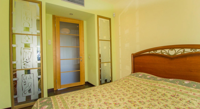 Dacha Shteingoltsa 15 Apartments, Rezervovat Apartmán Alushta 