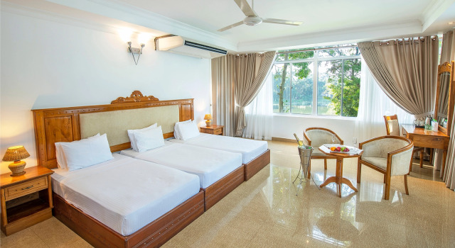 Номер Deluxe с красивым видом из окна Hotel Sudu Araliya